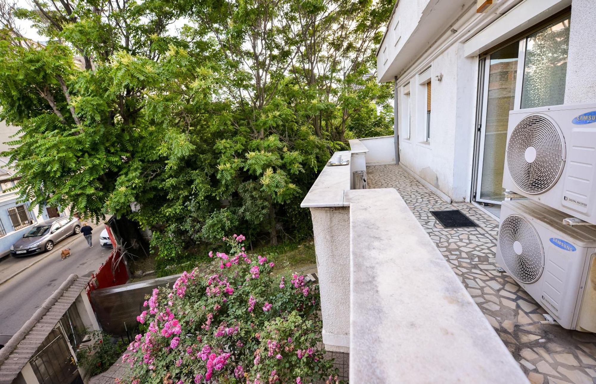 Bucharest City Center Suites Dış mekan fotoğraf